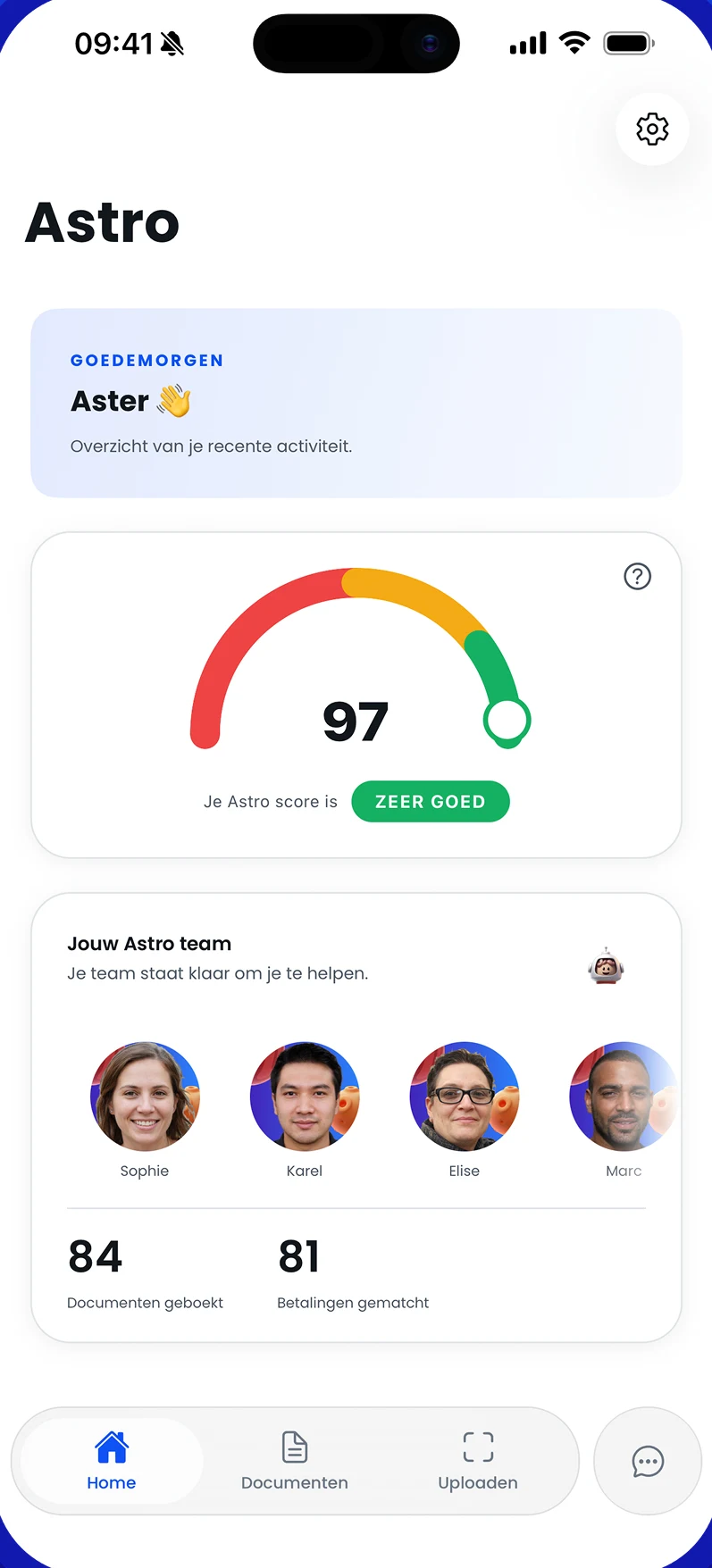 Het startscherm van de app met een begroeting, de Astro Score en je Astro-team