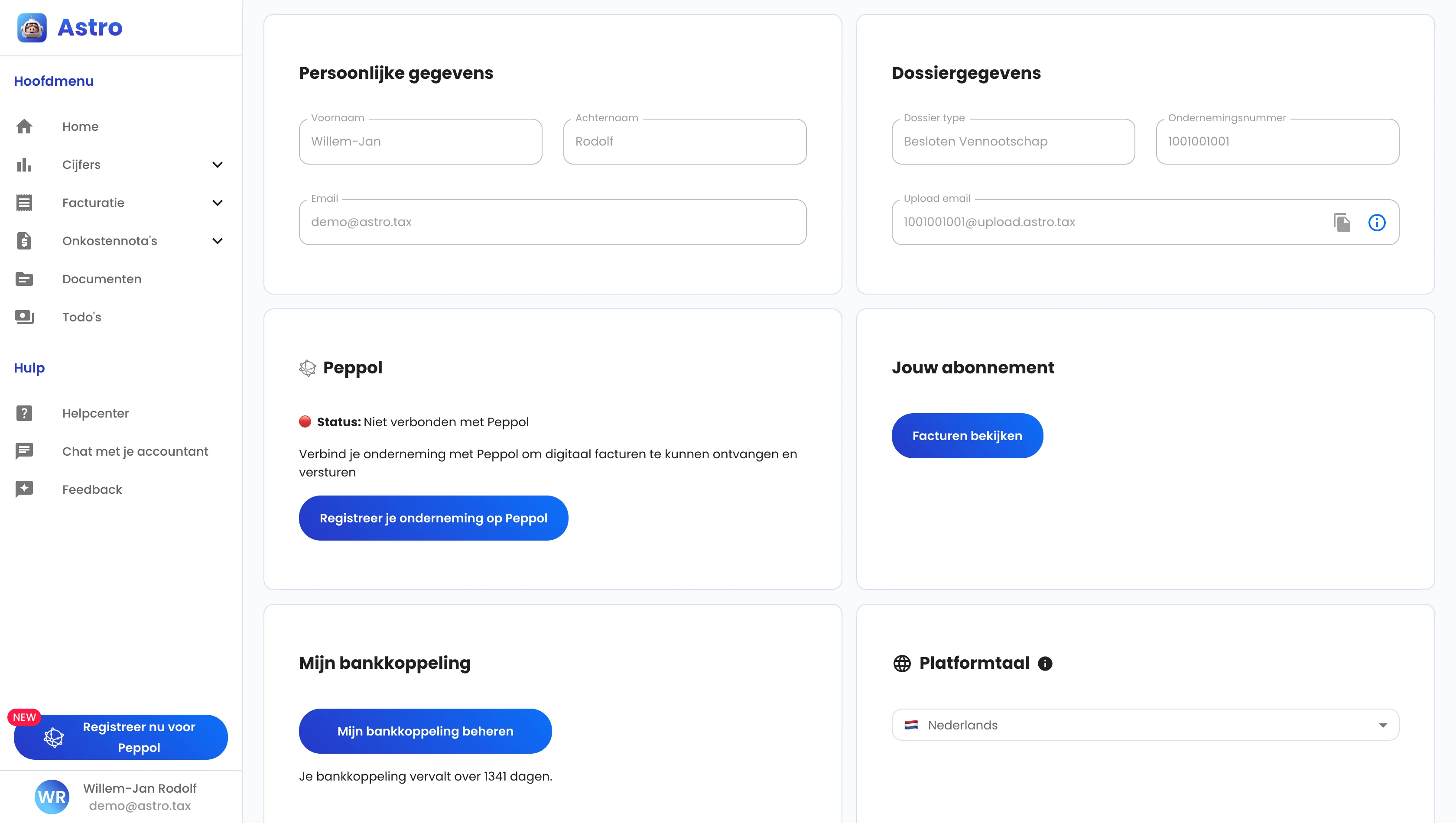 De profielpagina met de blokken persoonlijke gegevens, dossiergegevens, abonnement, bankkoppeling, Peppol en platformtaal